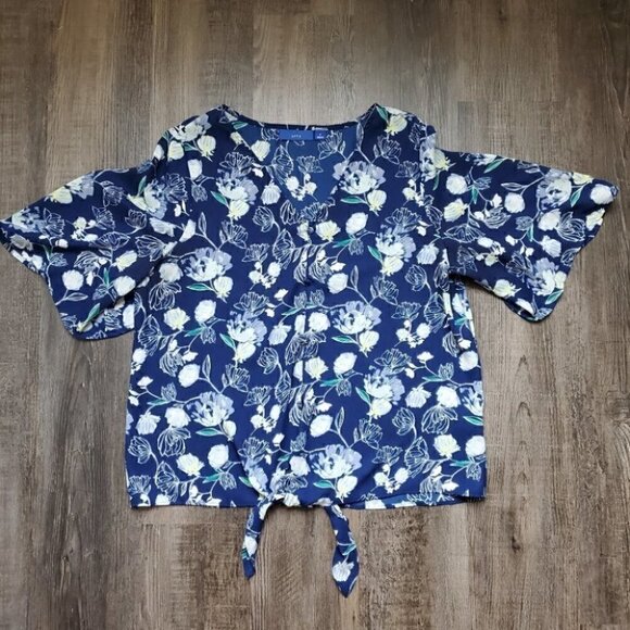 Short Sleeve Blouse Tie Front - Picture 2 of 5